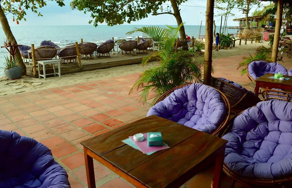 Laluna Hotel Sihanoukville 2*,