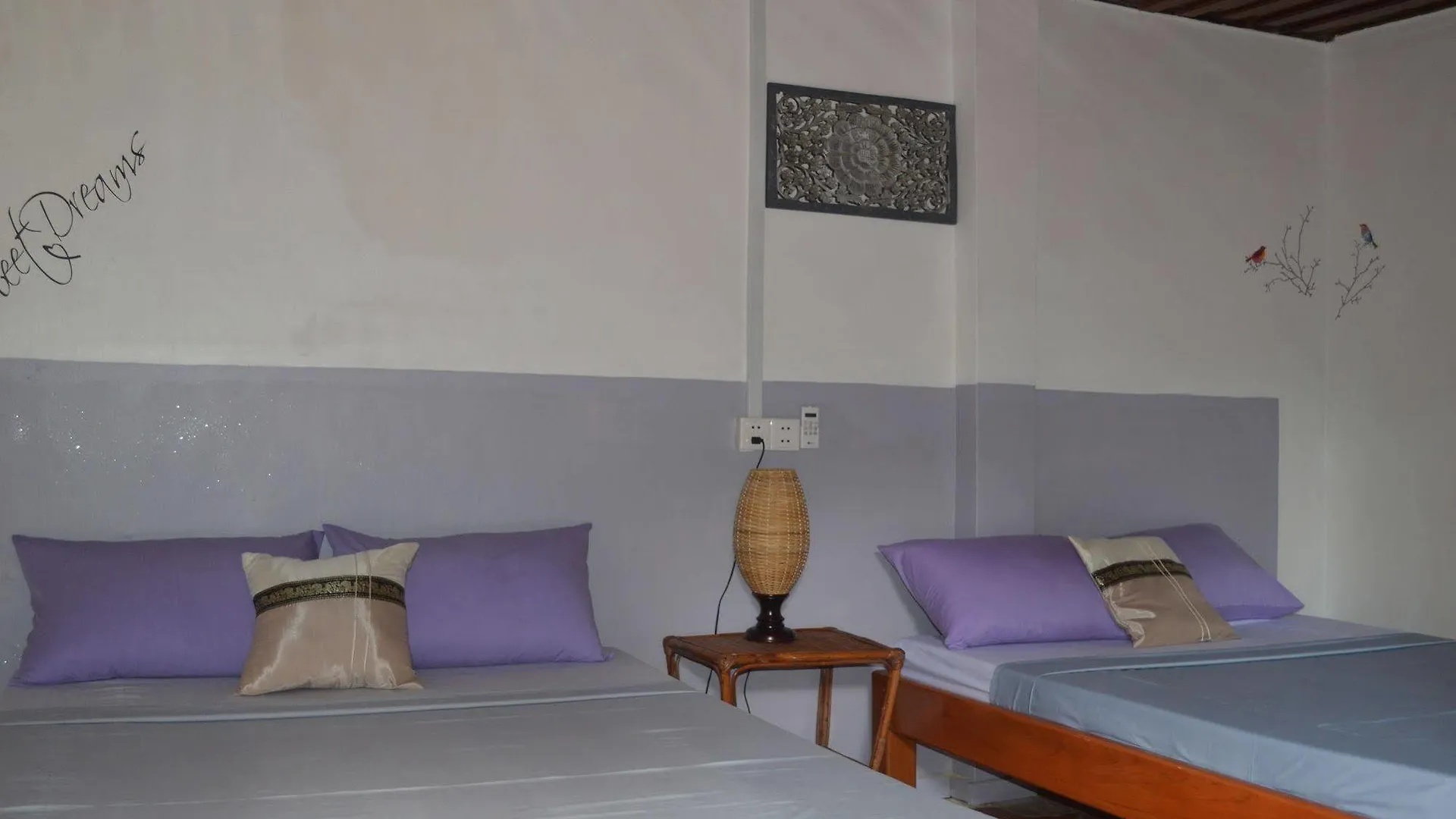 Laluna Hotel Sihanoukville 2*,