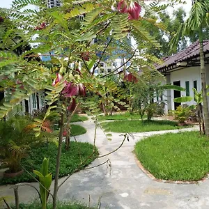 Lakshmi Bungalow Sihanoukville